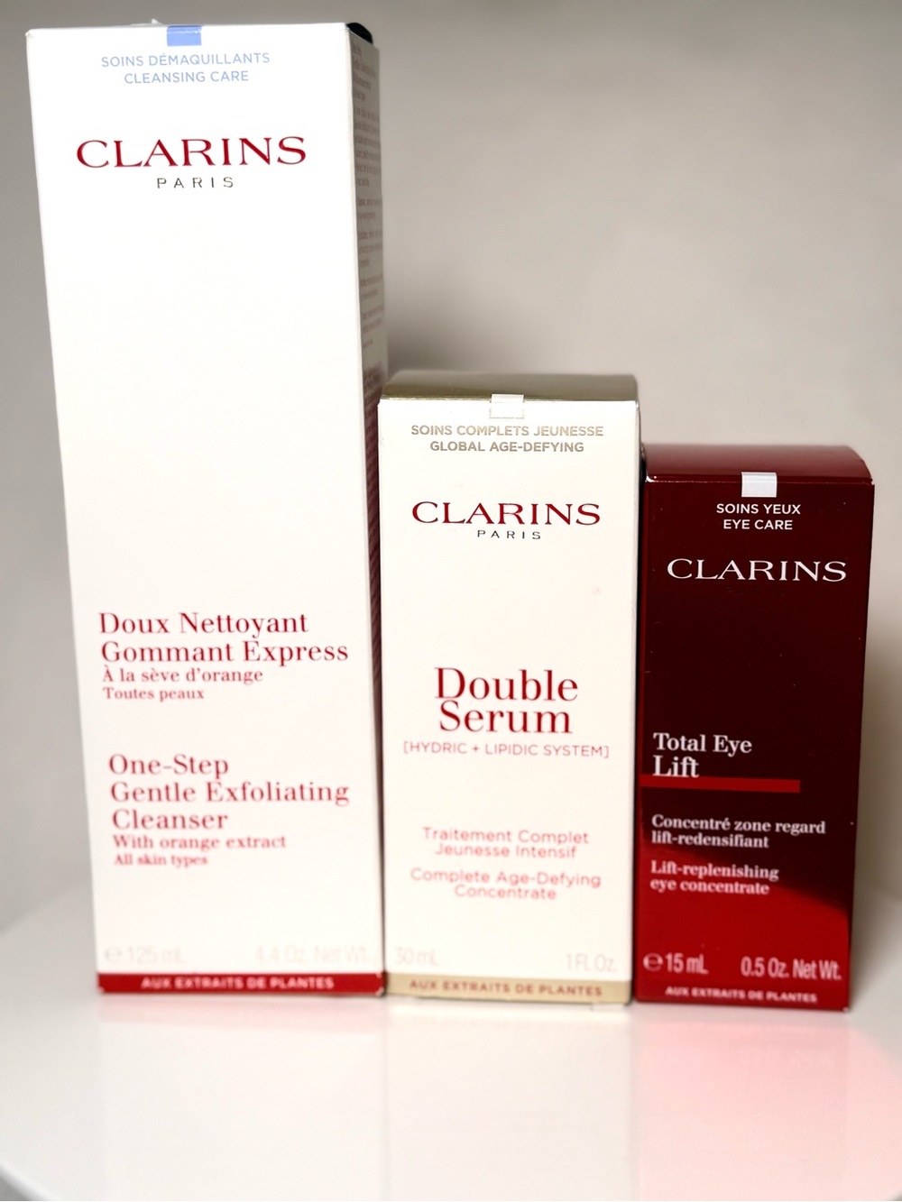 Clarins Double Serum & total eye lift and exfoliating cleanser set - Picture 2 of 2